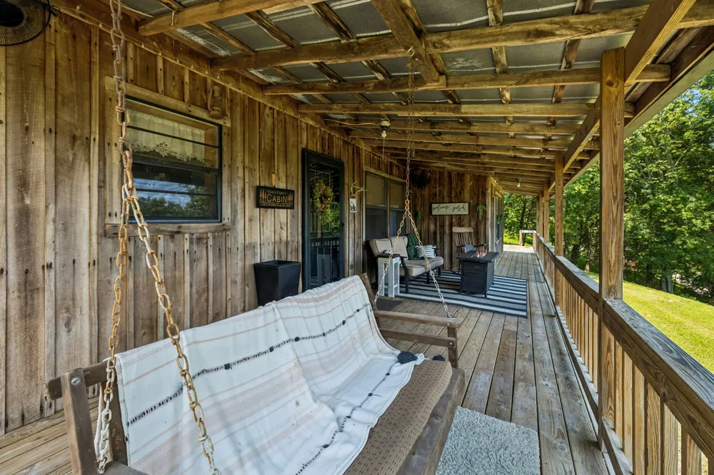 238 Rarick Ln Gainesboro, TN 38562