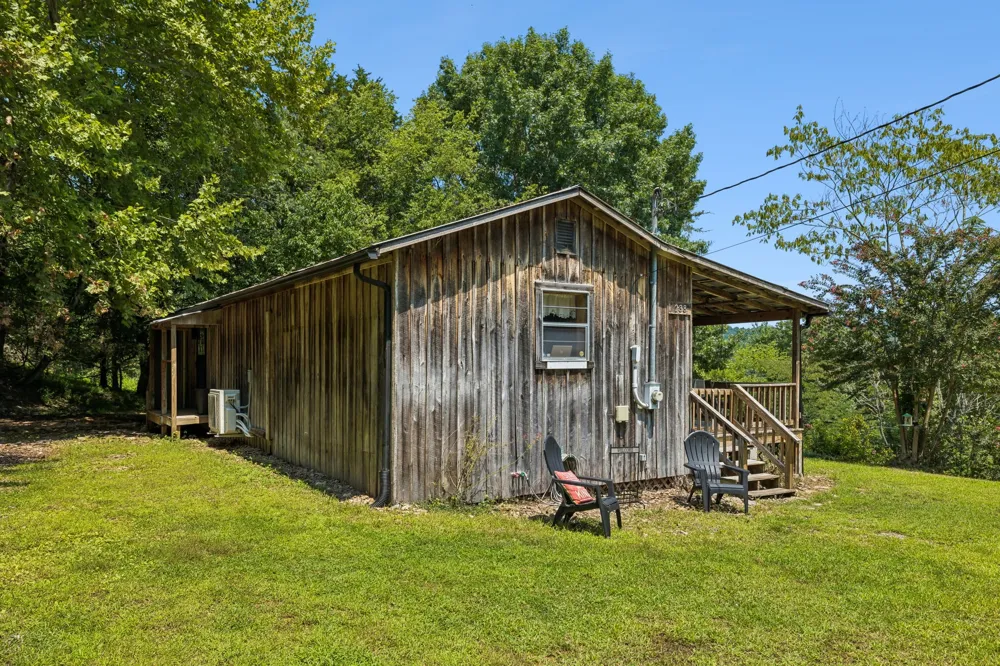 238 Rarick Ln Gainesboro, TN 38562