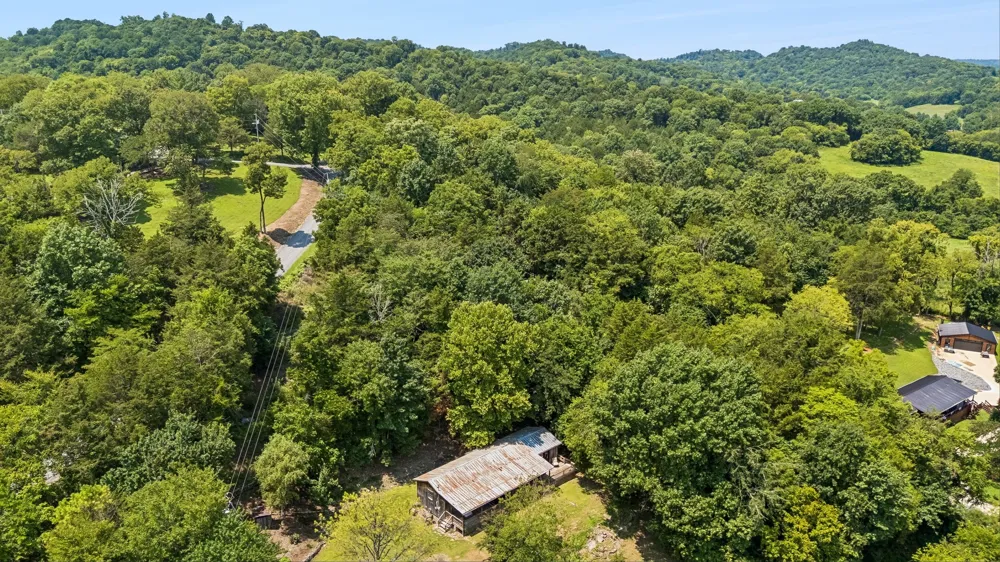 238 Rarick Ln Gainesboro, TN 38562