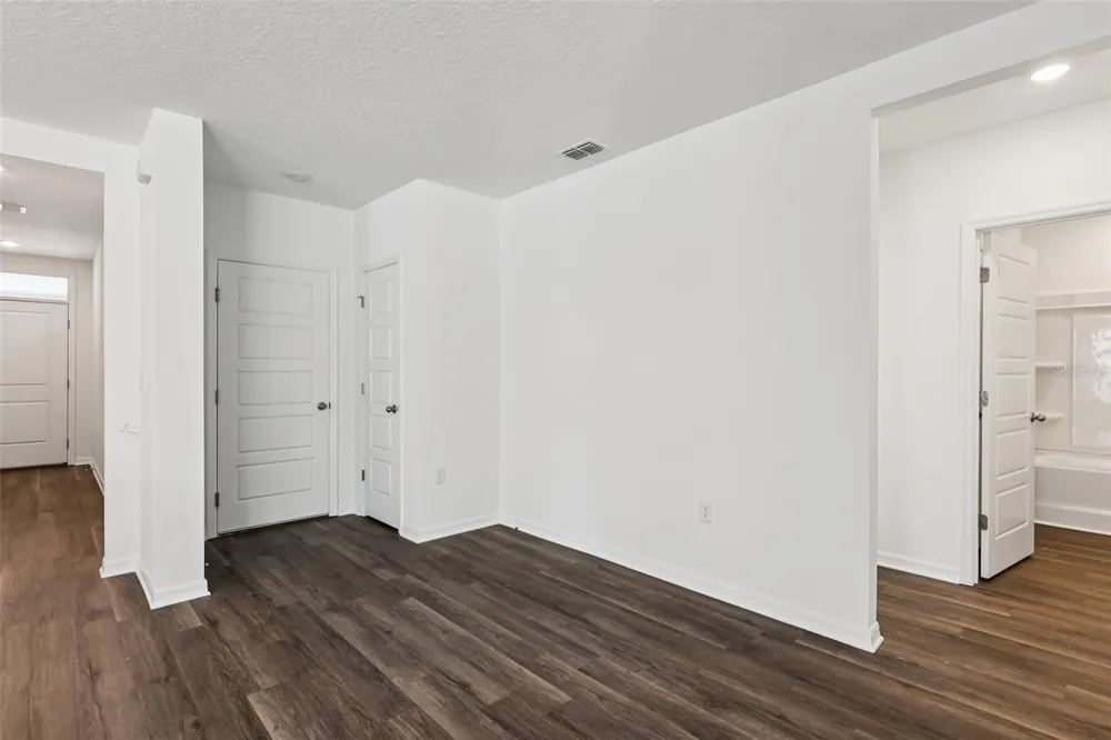 4258 LESTER DRIVE Lake Wales, FL 33859