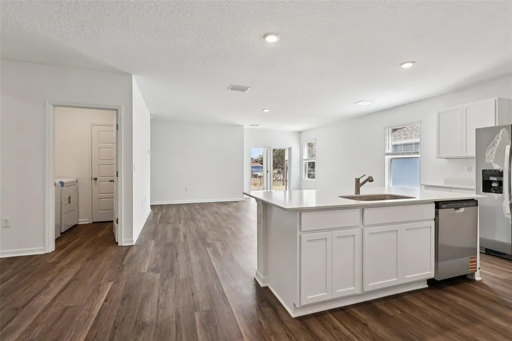 4258 LESTER DRIVE Lake Wales, FL 33859