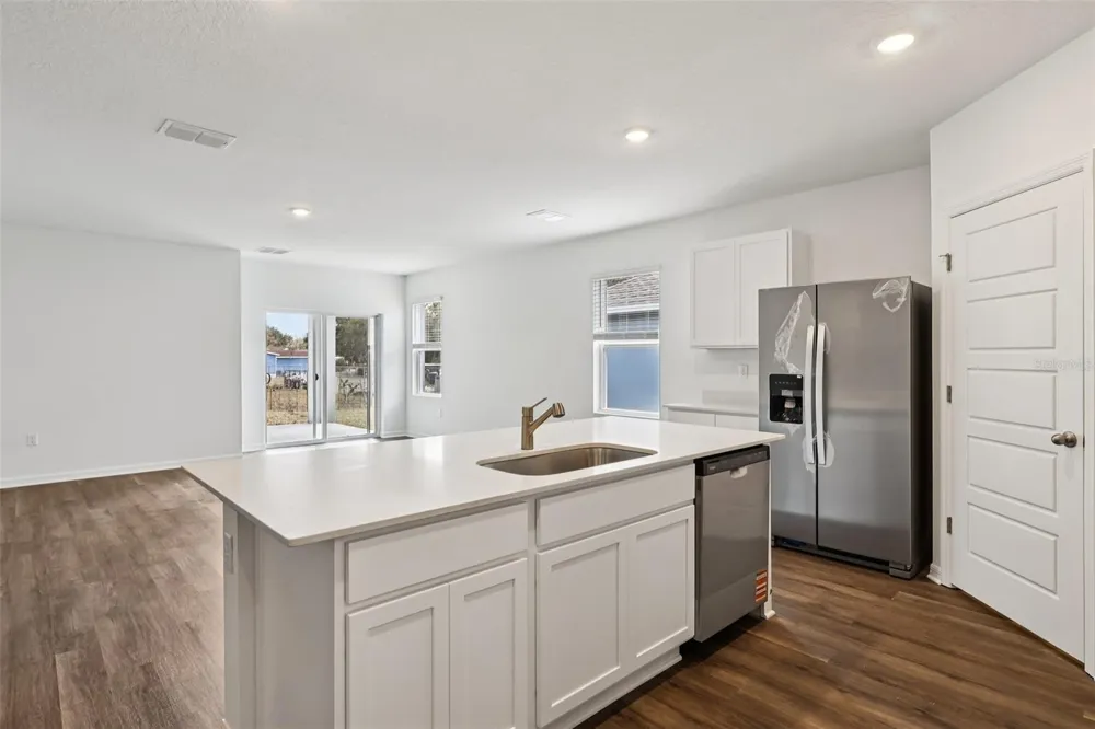 4258 LESTER DRIVE Lake Wales, FL 33859