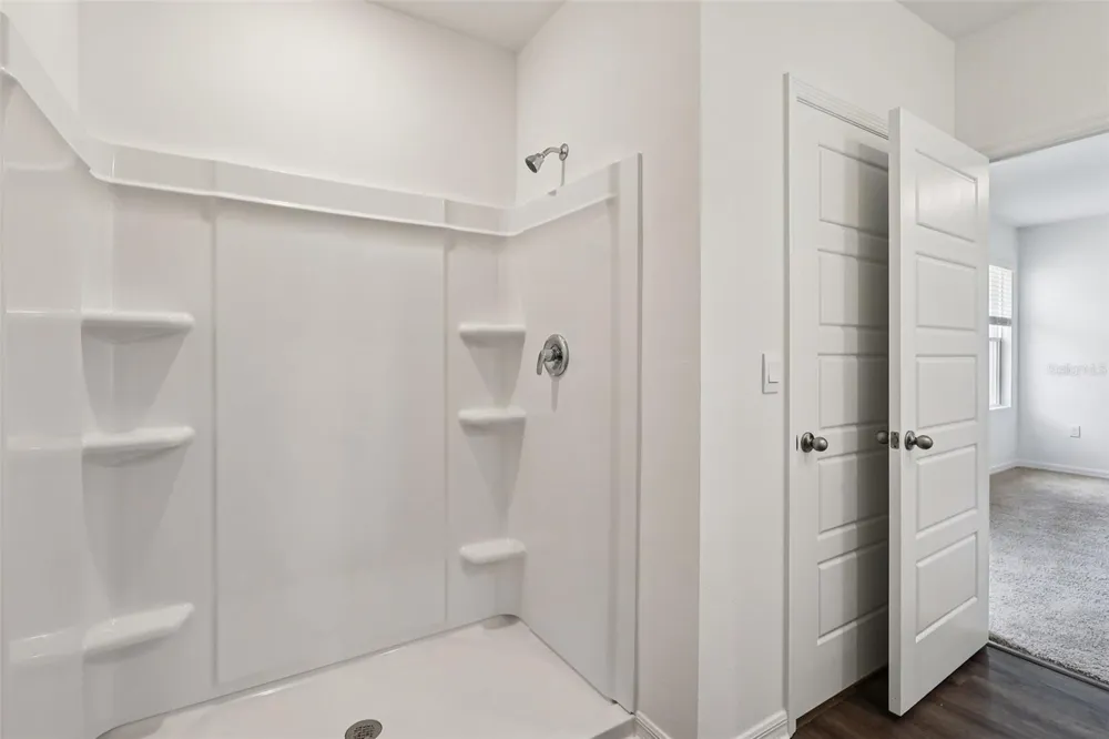 4258 LESTER DRIVE Lake Wales, FL 33859