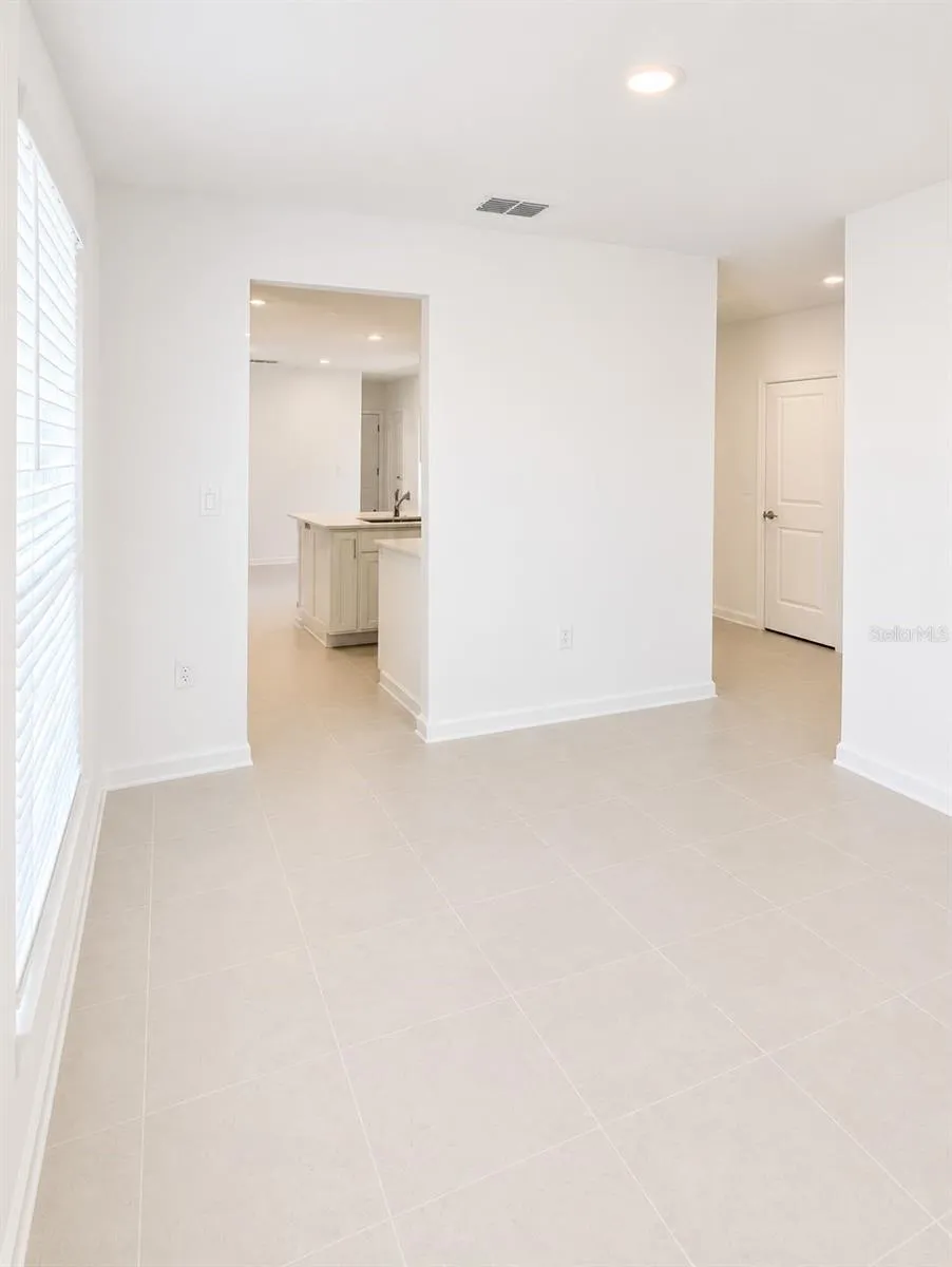 5677 LIVELINESS ALLEY Clermont, FL 34714