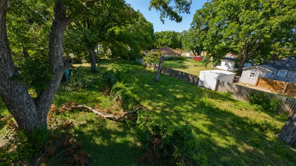 810 Rusk Street Waco, TX 76704