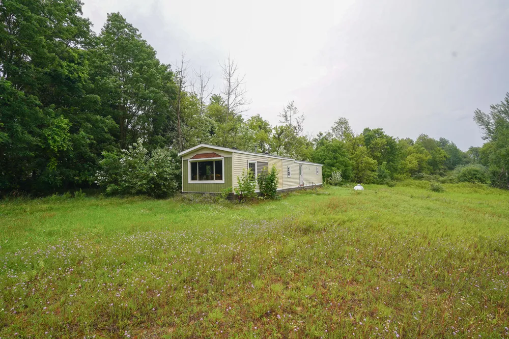 4685 W Fritz Road Stanton, MI 48888