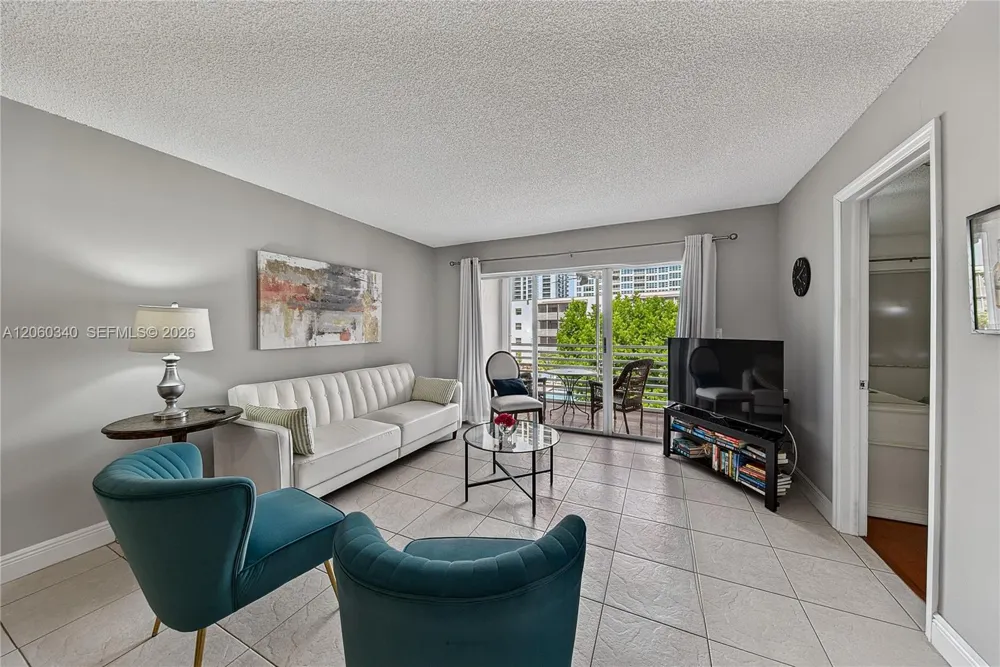 1541 S Ocean Blvd #313 Lauderdale By The Sea, FL 33062