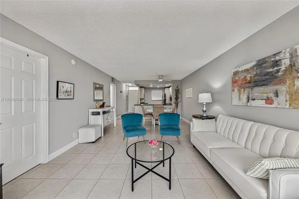 1541 S Ocean Blvd #313 Lauderdale By The Sea, FL 33062