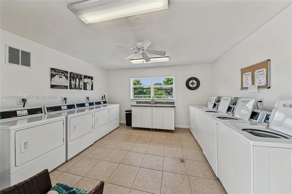 1541 S Ocean Blvd #313 Lauderdale By The Sea, FL 33062
