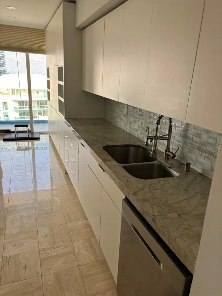 19355 Turnberry Way #26E Aventura, FL 33180