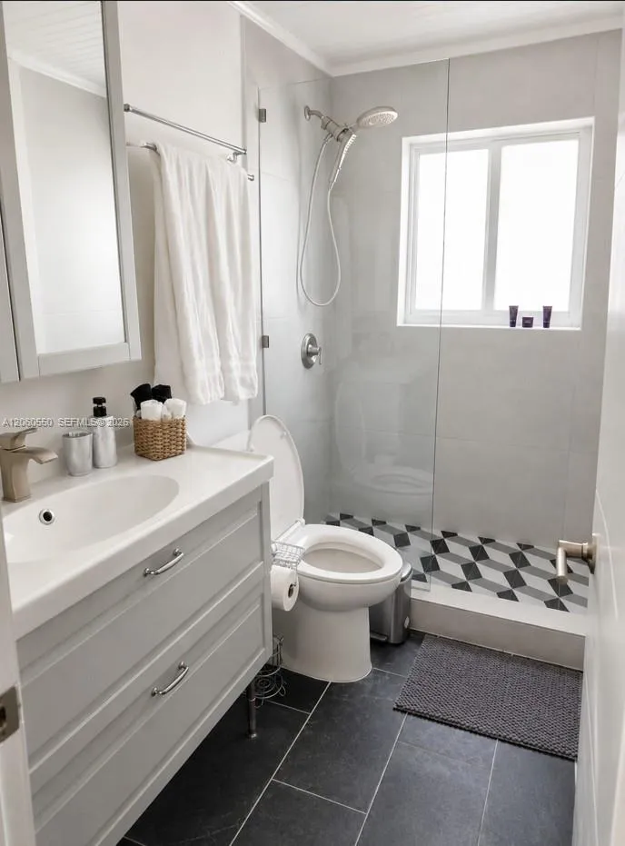 2770 NE 30th St Lighthouse Point, FL 33064