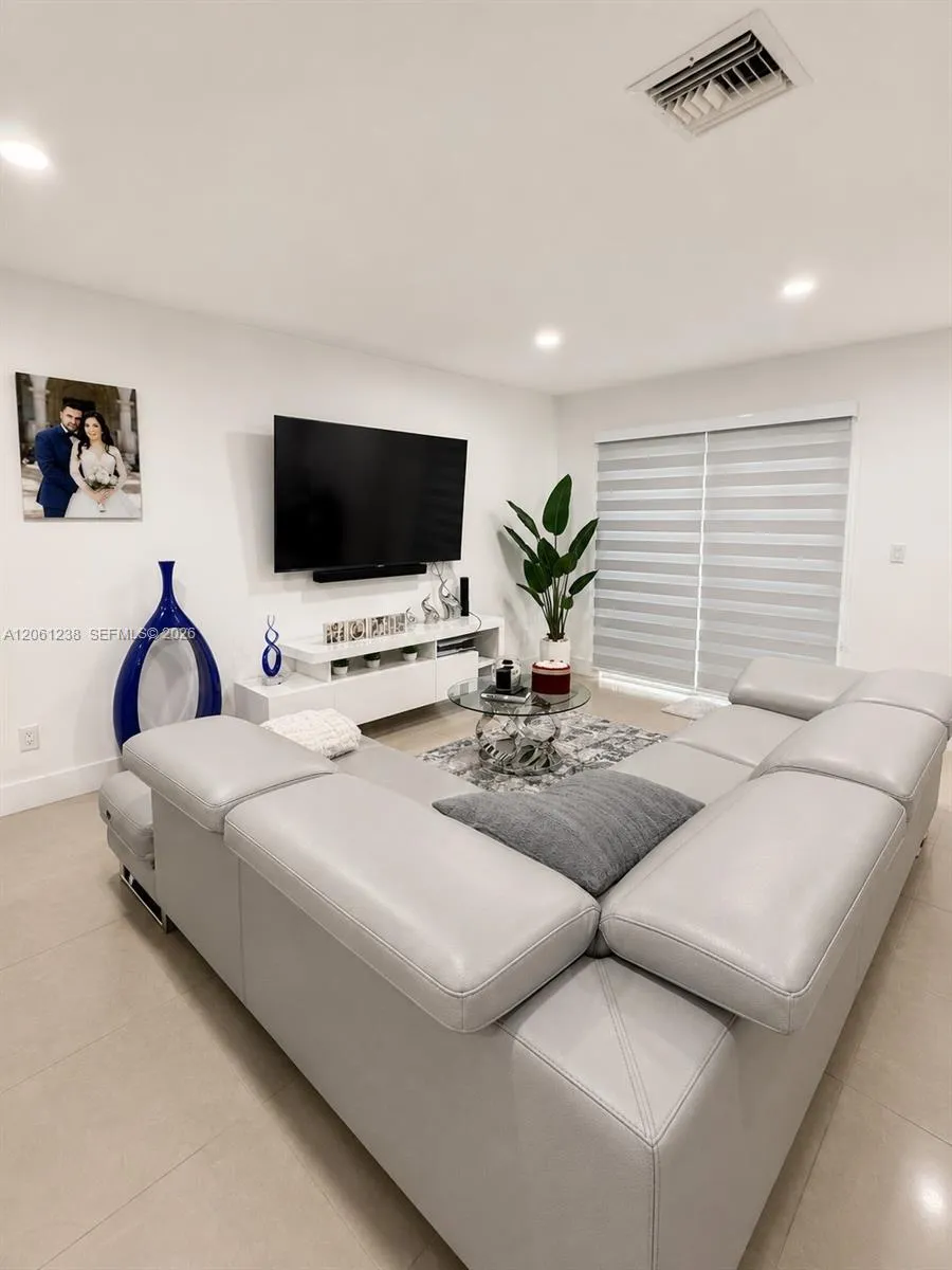 12610 SW 54th St #12610 Miramar, FL 33027