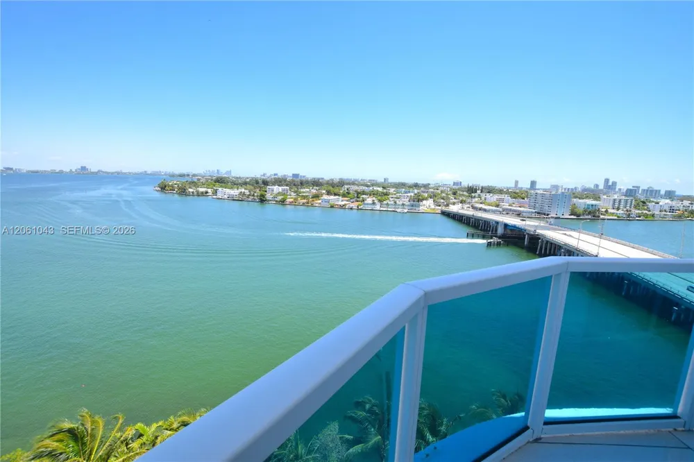 1881 79th St Cswy #1102 North Bay Village, FL 33141