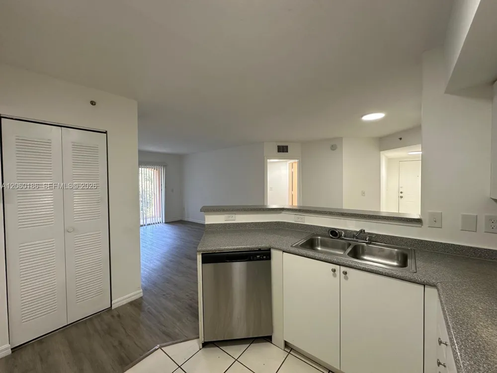 17602 NW 25th Ave #304 Miami Gardens, FL 33056