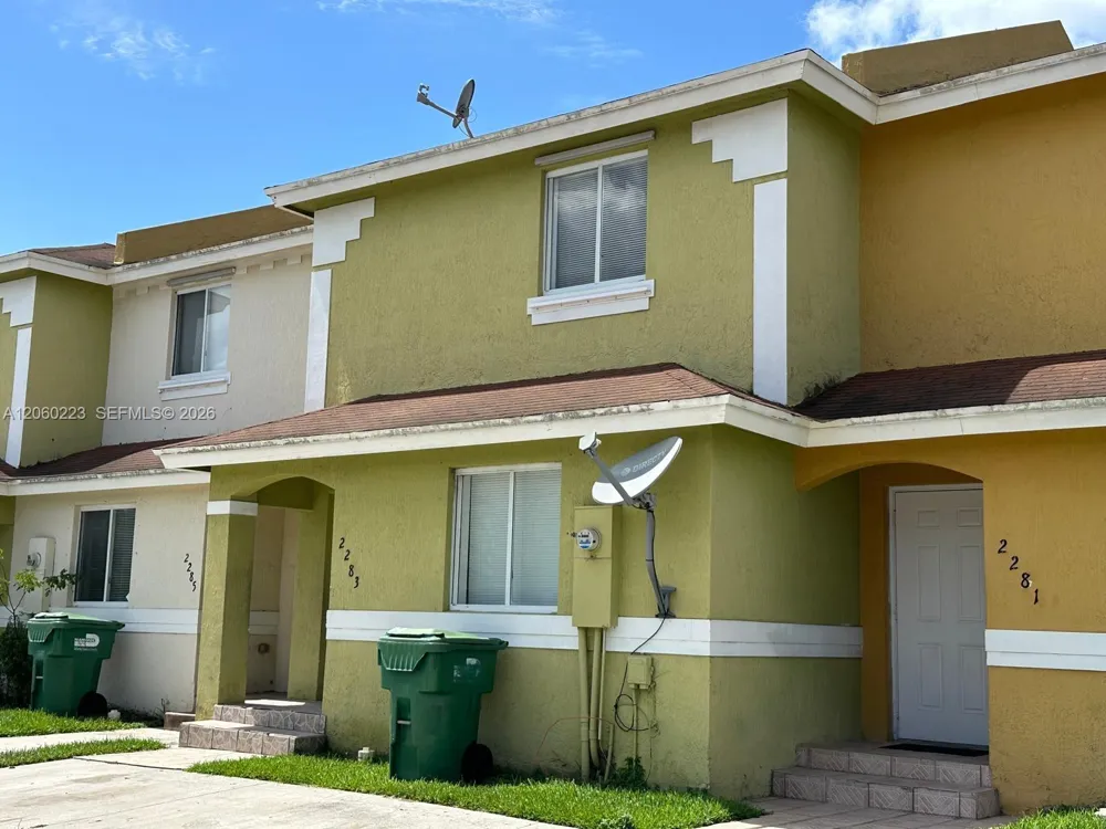 2283 NW 136th Ter Opa-Locka, FL 33054