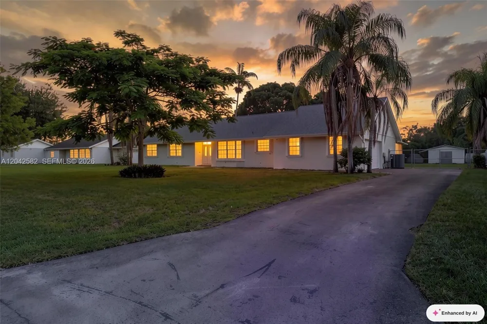 1728 NW 20th St Homestead, FL 33030