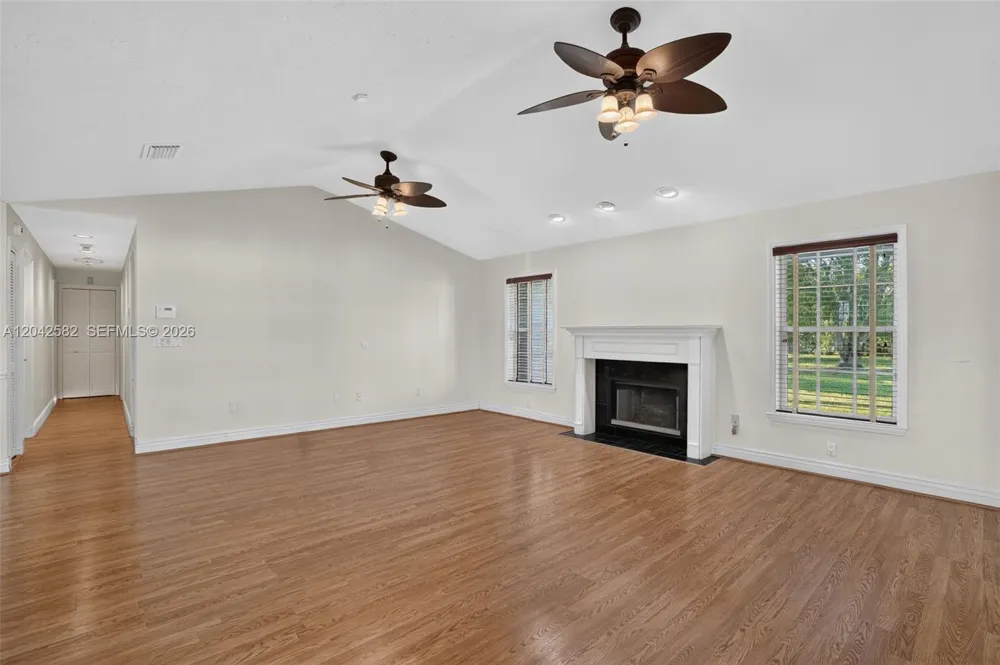 1728 NW 20th St Homestead, FL 33030