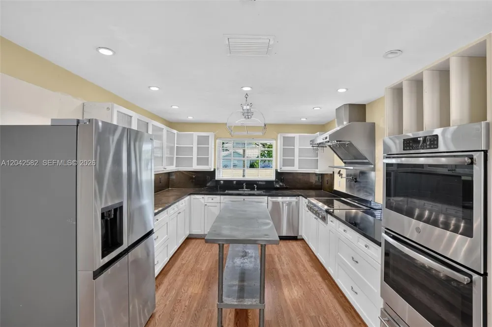 1728 NW 20th St Homestead, FL 33030
