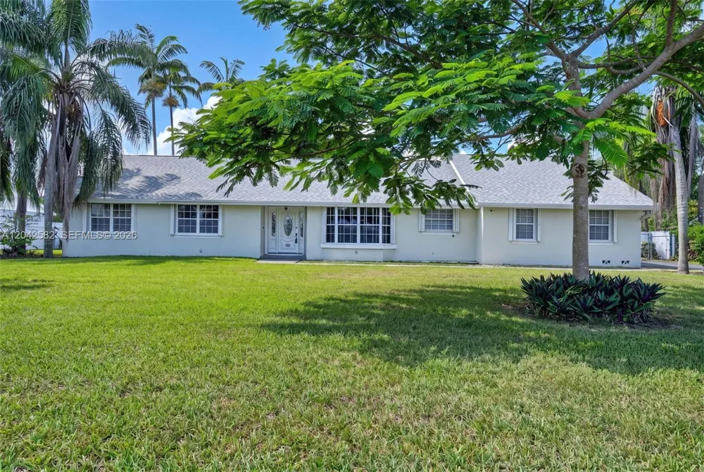 1728 NW 20th St Homestead, FL 33030