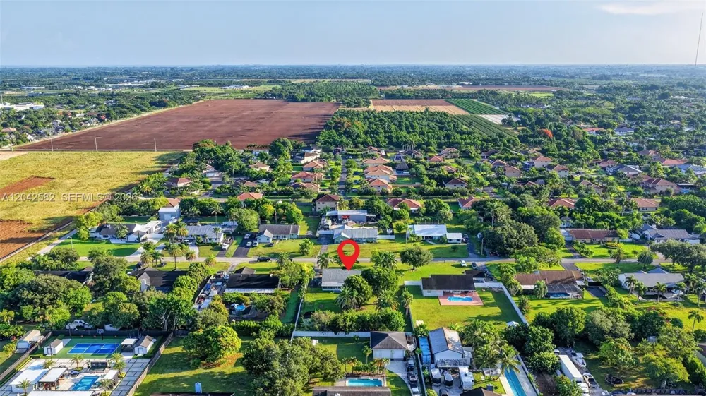 1728 NW 20th St Homestead, FL 33030
