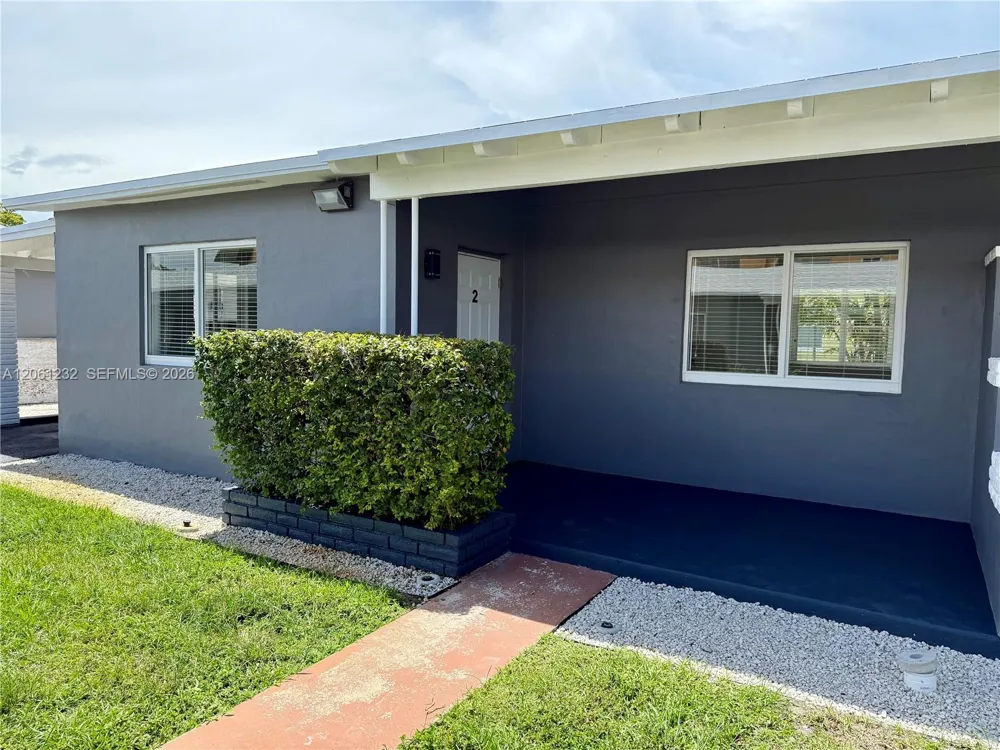2215 Madison St #2 Hollywood, FL 33020