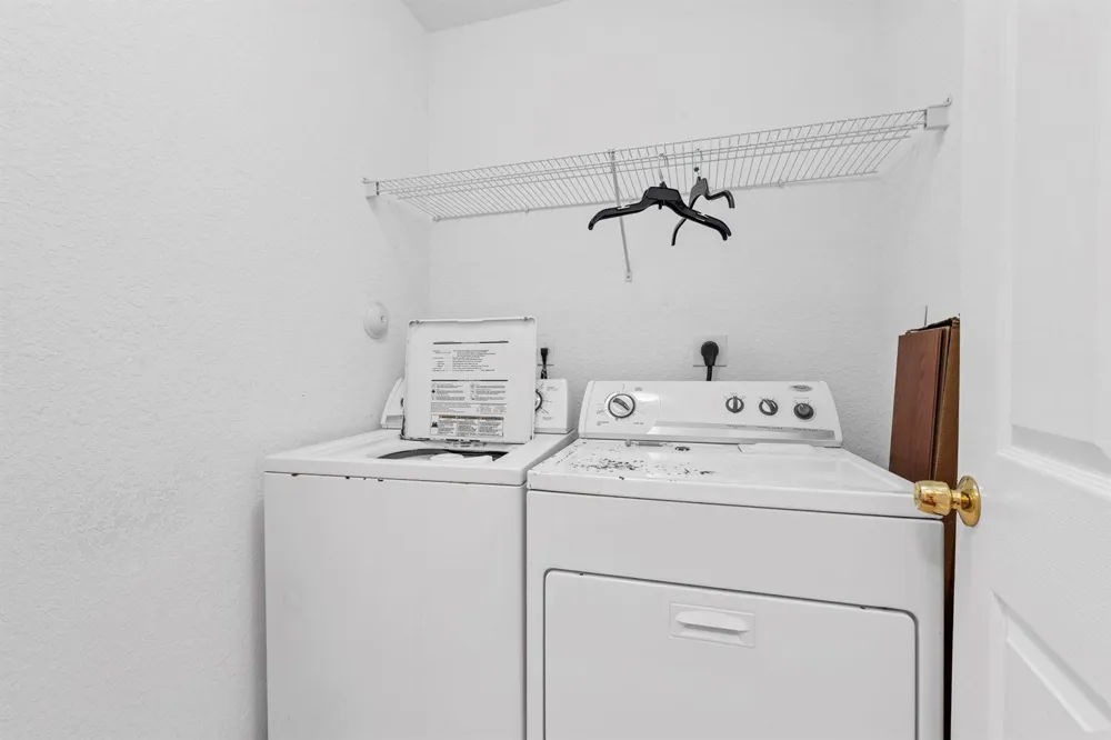 1425 NW 36TH WAY Lauderhill, FL 33311