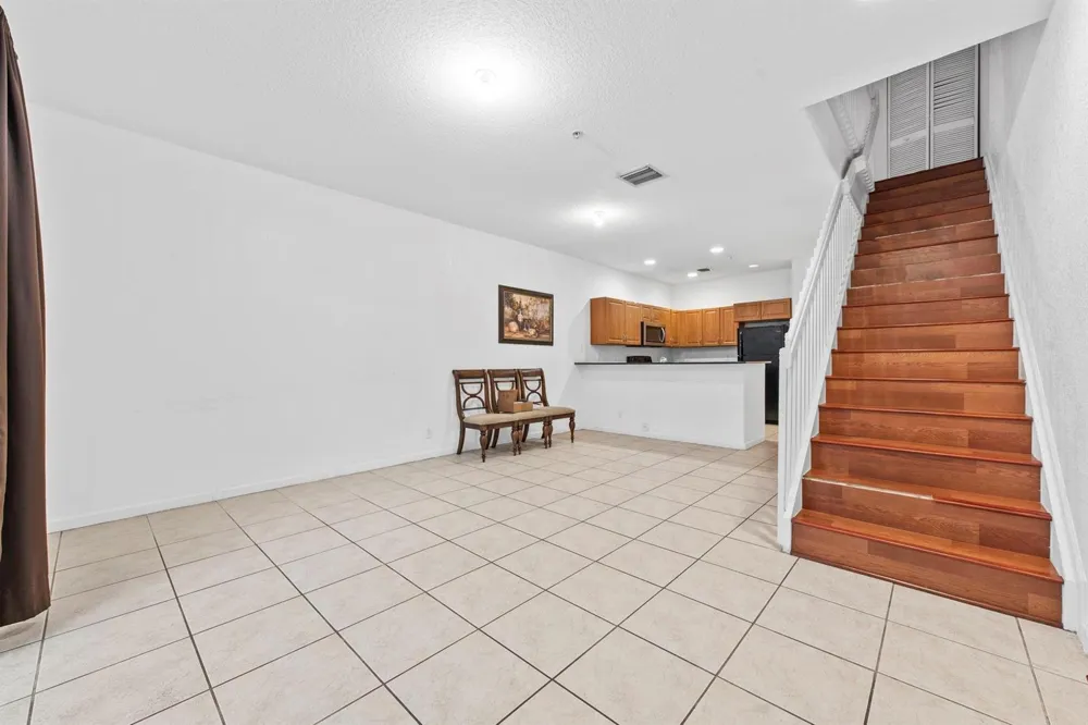 1425 NW 36TH WAY Lauderhill, FL 33311