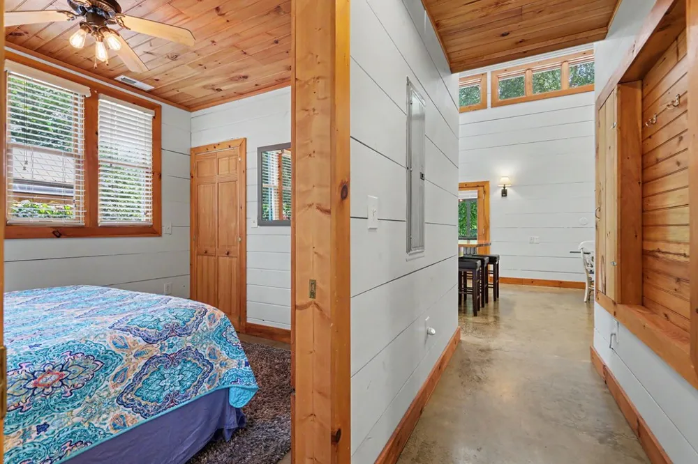 256 Low Gap Road Hayesville, NC 28904