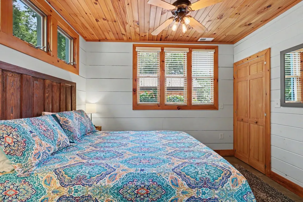256 Low Gap Road Hayesville, NC 28904