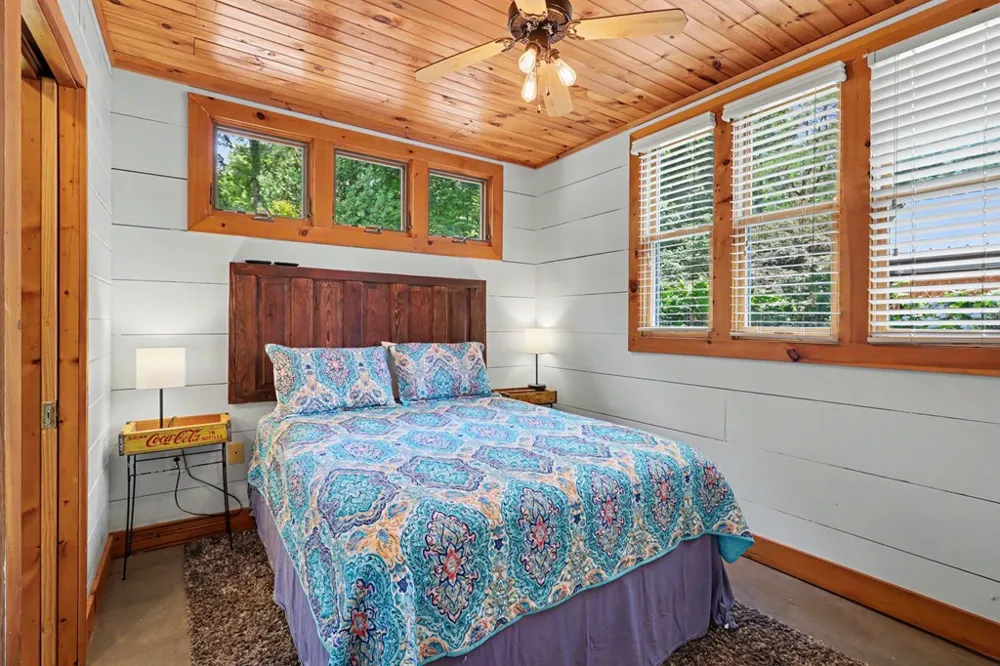 256 Low Gap Road Hayesville, NC 28904