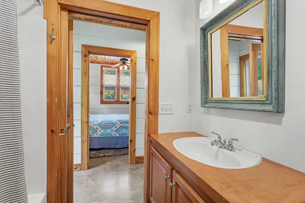 256 Low Gap Road Hayesville, NC 28904