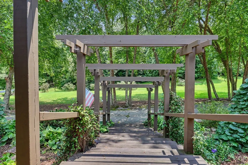 256 Low Gap Road Hayesville, NC 28904