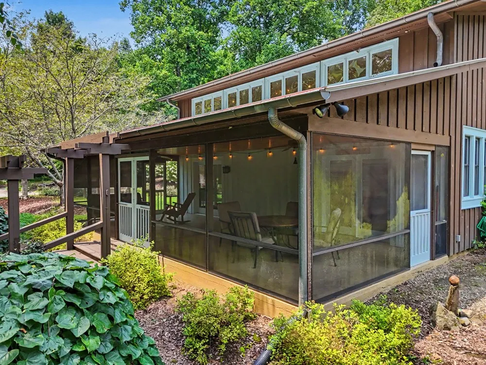 256 Low Gap Road Hayesville, NC 28904