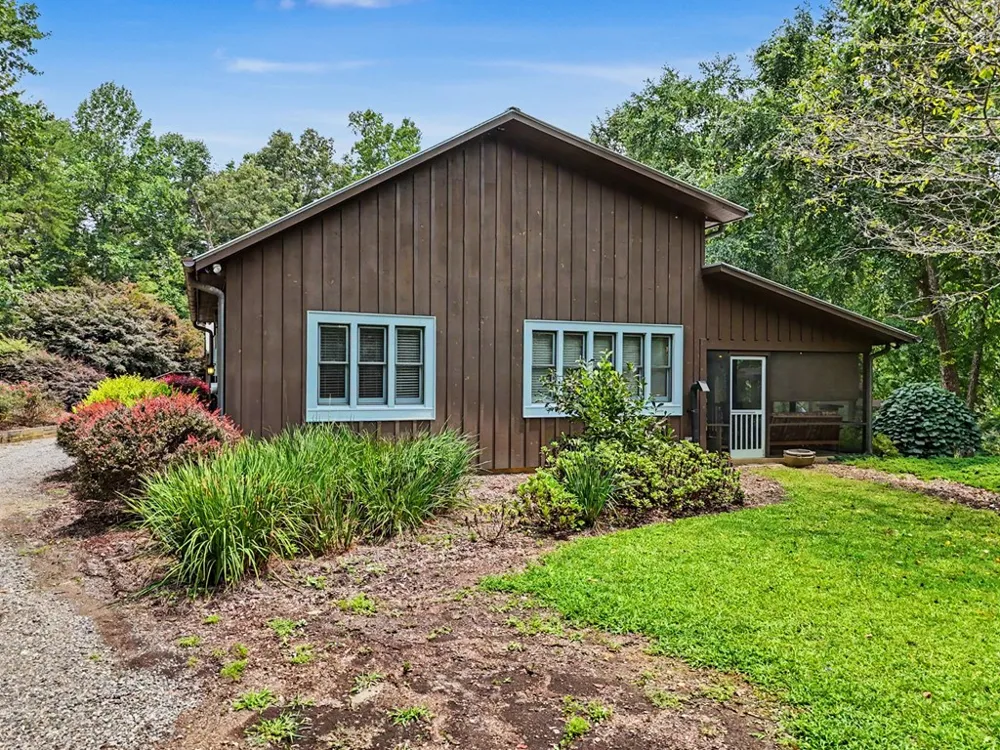 256 Low Gap Road Hayesville, NC 28904