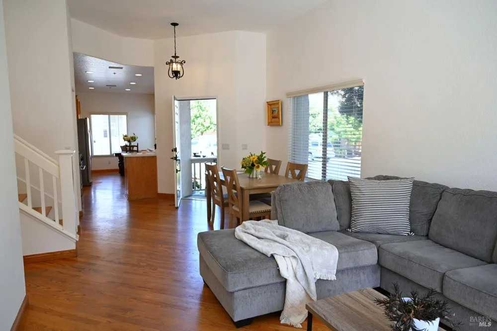 139 Wingard Circle Napa, CA 94558