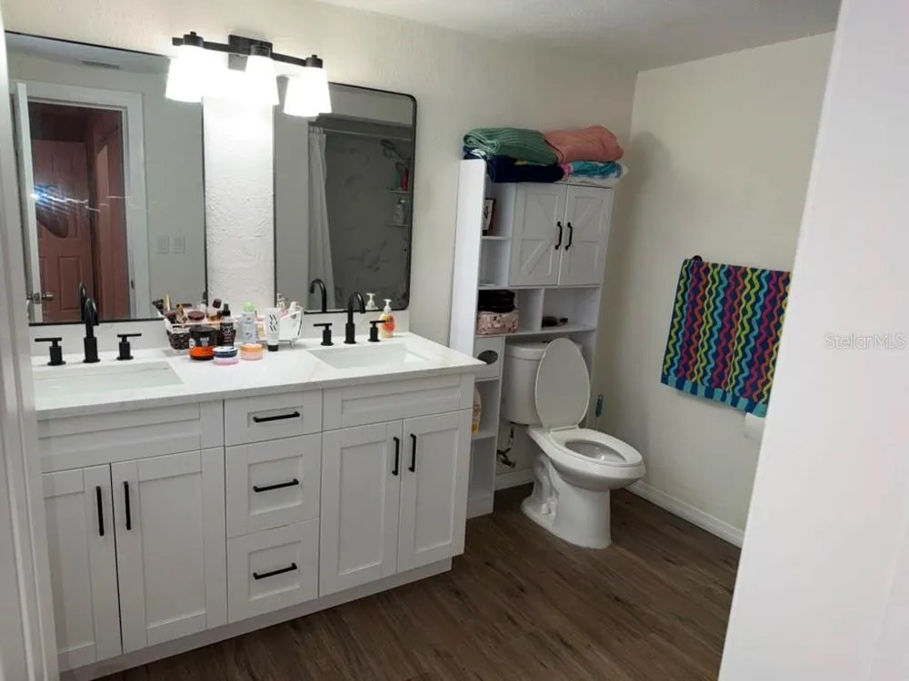 703 E HAMILTON AVENUE Tampa, FL 33604