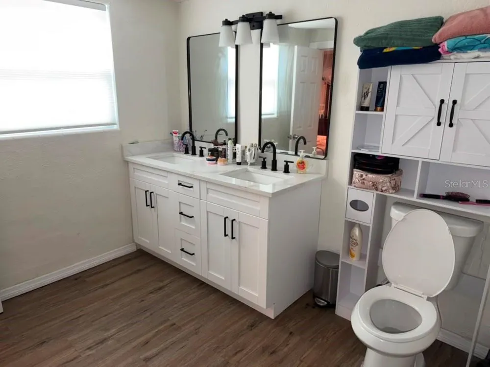 703 E HAMILTON AVENUE Tampa, FL 33604