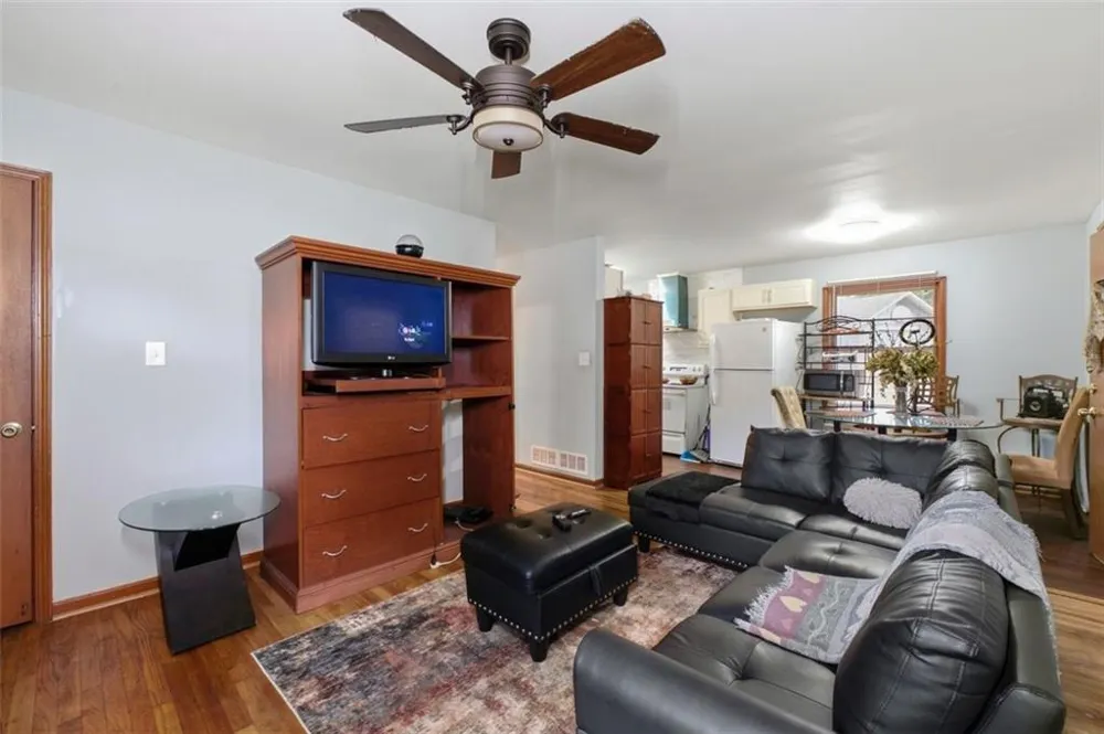 4642 Bartlett Road Forest Park, GA 30297