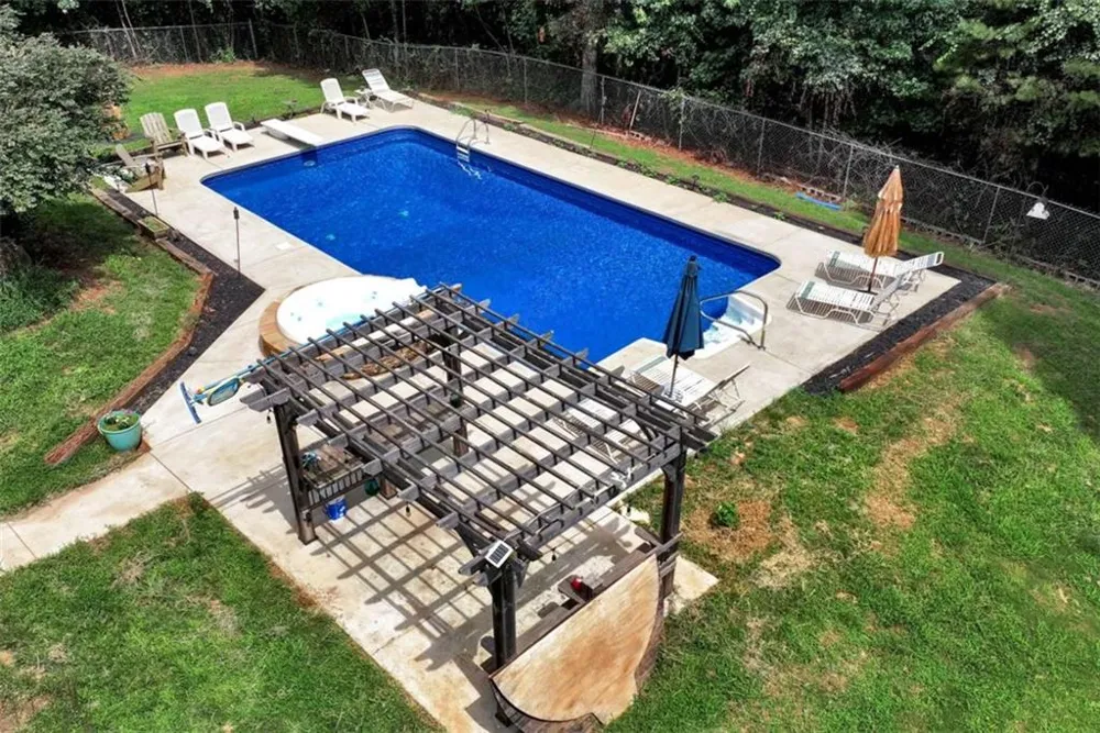 5794 Julian Baugh Road Lula, GA 30554