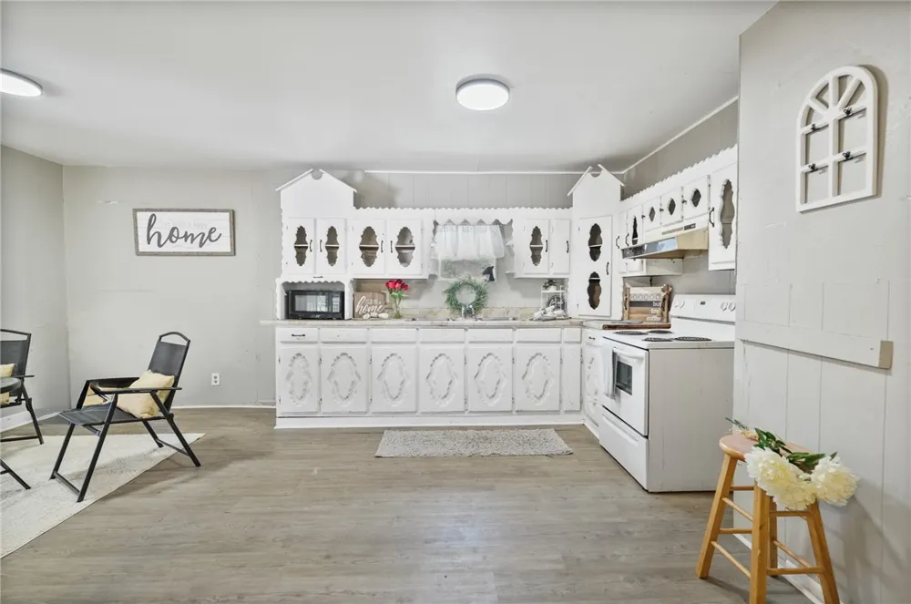 306 E Miller Avenue Kingsville, TX 78363