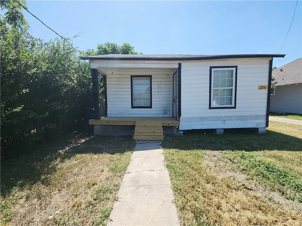1109 14th Street Corpus Christi, TX 78404