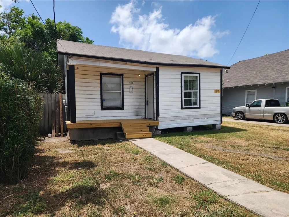 1109 14th Street Corpus Christi, TX 78404
