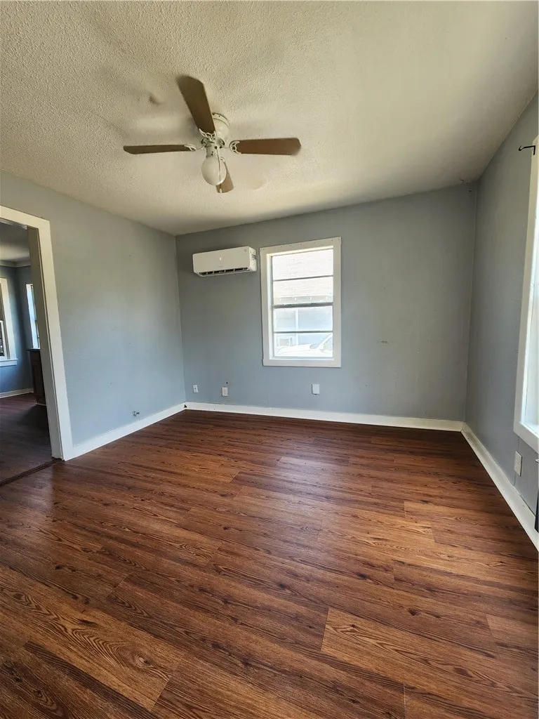 1109 14th Street Corpus Christi, TX 78404
