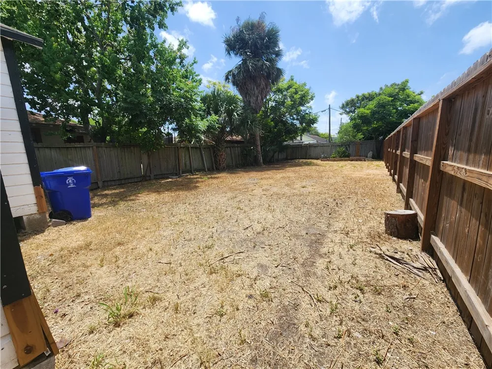 1109 14th Street Corpus Christi, TX 78404