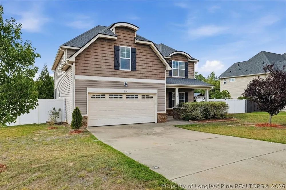 910 Highgrove Drive Spring Lake, NC 28390