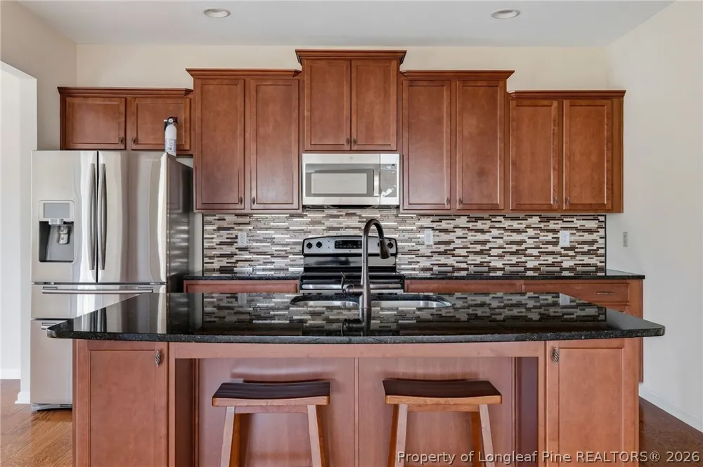 910 Highgrove Drive Spring Lake, NC 28390
