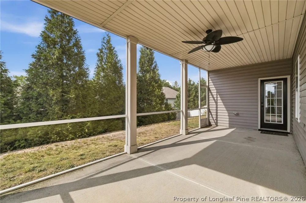 910 Highgrove Drive Spring Lake, NC 28390