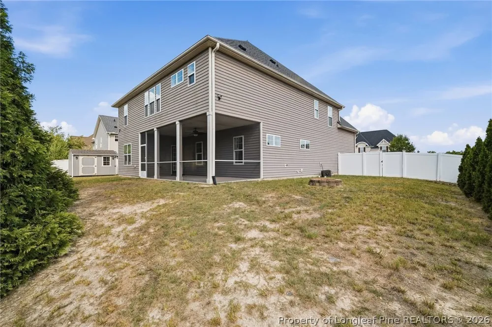 910 Highgrove Drive Spring Lake, NC 28390