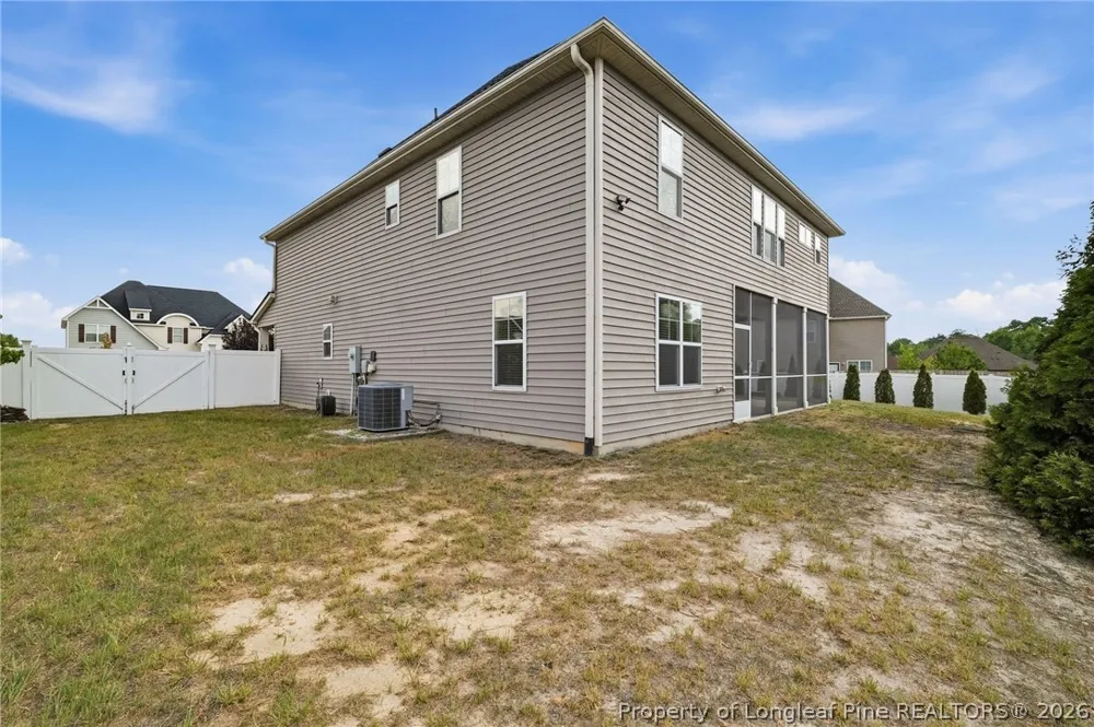 910 Highgrove Drive Spring Lake, NC 28390