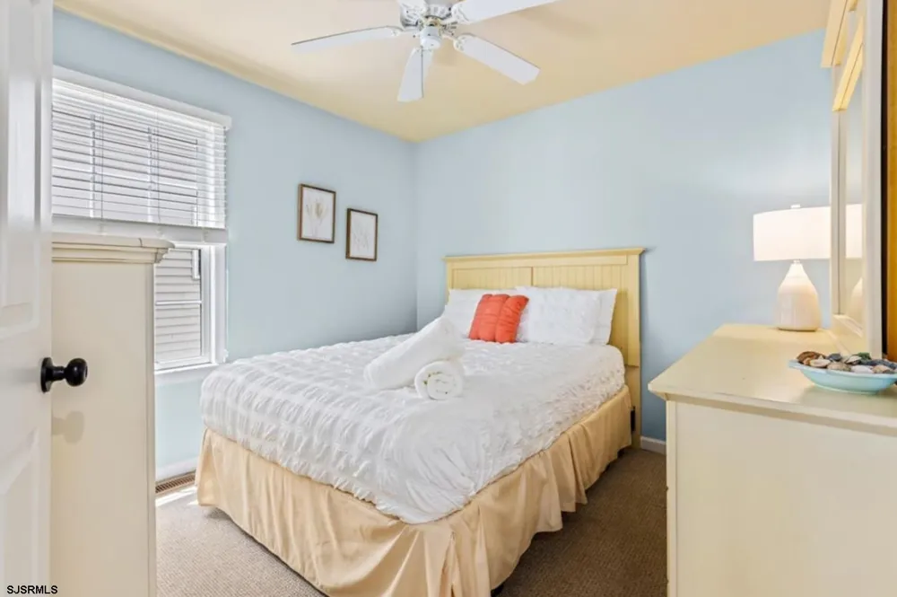 2757 Asbury Ave Ocean City, NJ 08226